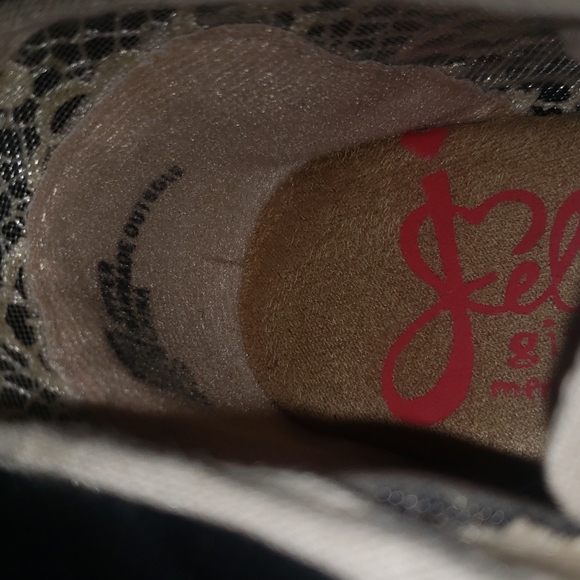 Girls Junior Natural Canvas wedge shoes size 1 M - Picture 5 of 8